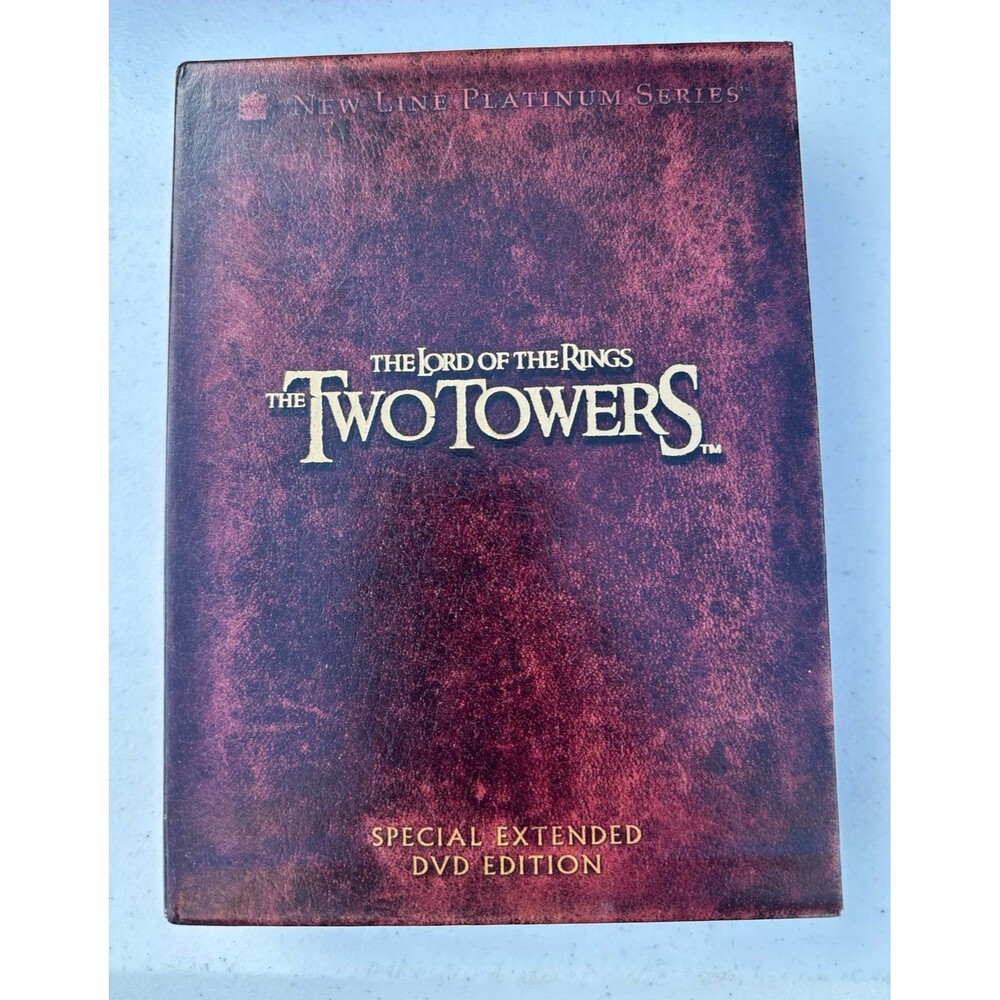 Lord of the Rings The Two Towers 4 DVD Box Set w Booklet Map